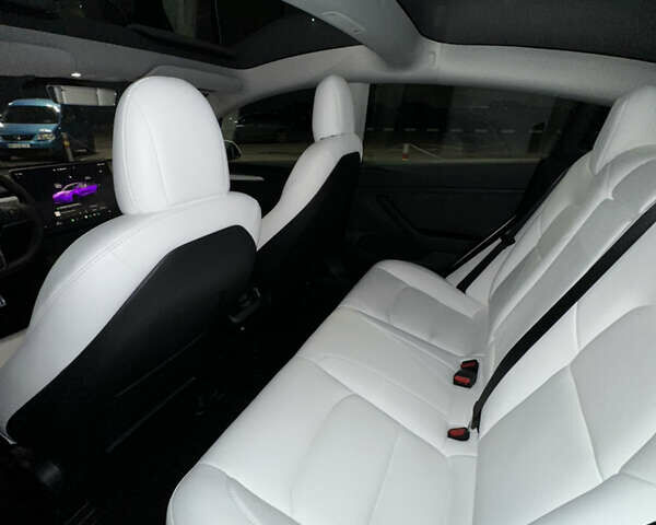 Білий Тесла Модель 3, об'ємом двигуна 0 л та пробігом 8 тис. км за 26500 $, фото 18 на Automoto.ua