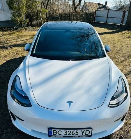 Білий Тесла Модель 3, об'ємом двигуна 0 л та пробігом 87 тис. км за 23500 $, фото 12 на Automoto.ua