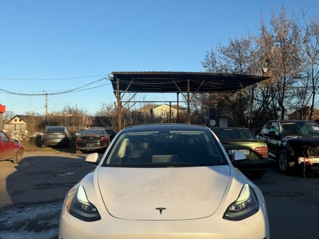 Білий Тесла Модель 3, об'ємом двигуна 0 л та пробігом 95 тис. км за 16800 $, фото 1 на Automoto.ua