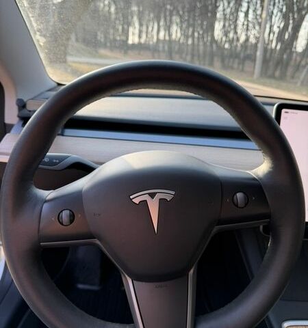 Белый Тесла Модель 3, объемом двигателя 0 л и пробегом 94 тыс. км за 21800 $, фото 34 на Automoto.ua