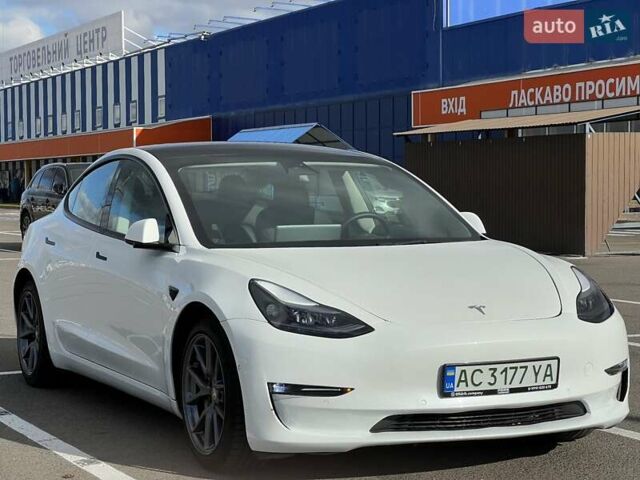 Білий Тесла Модель 3, об'ємом двигуна 0 л та пробігом 77 тис. км за 16900 $, фото 16 на Automoto.ua