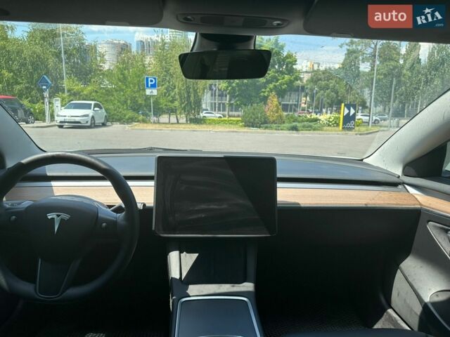 Белый Тесла Модель 3, объемом двигателя 0 л и пробегом 60 тыс. км за 22000 $, фото 18 на Automoto.ua