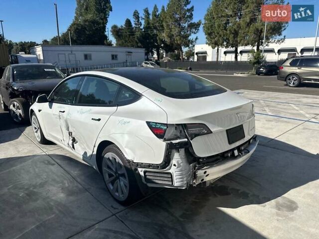 Тесла Модель 3 2022 у Києві на Automoto.ua Білий Тесла Модель 3, об'ємом двигуна 0 л та пробігом 54 тис. км за 13910 $, фото 6 на Automoto.ua