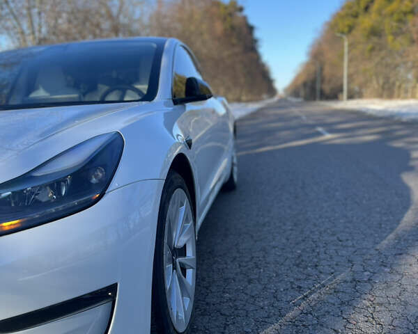 Білий Тесла Модель 3, об'ємом двигуна 0 л та пробігом 38 тис. км за 20999 $, фото 9 на Automoto.ua