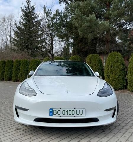 Белый Тесла Модель 3, объемом двигателя 0 л и пробегом 40 тыс. км за 22000 $, фото 7 на Automoto.ua