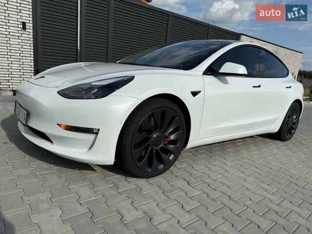 Білий Тесла Модель 3, об'ємом двигуна 0 л та пробігом 30 тис. км за 23500 $, фото 1 на Automoto.ua