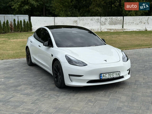 Белый Тесла Модель 3, объемом двигателя 0 л и пробегом 71 тыс. км за 23000 $, фото 49 на Automoto.ua