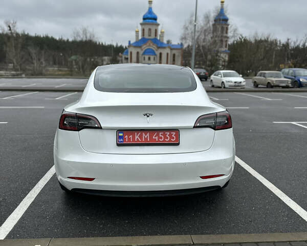 Белый Тесла Модель 3, объемом двигателя 0 л и пробегом 109 тыс. км за 16900 $, фото 7 на Automoto.ua