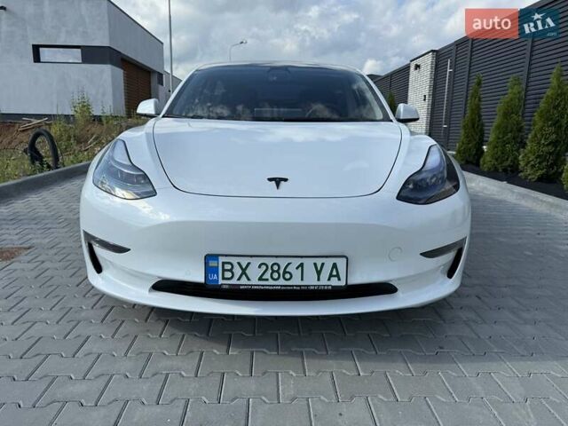 Білий Тесла Модель 3, об'ємом двигуна 0 л та пробігом 30 тис. км за 23500 $, фото 19 на Automoto.ua