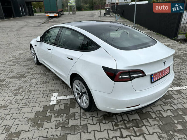 Білий Тесла Модель 3, об'ємом двигуна 0 л та пробігом 120 тис. км за 15900 $, фото 8 на Automoto.ua