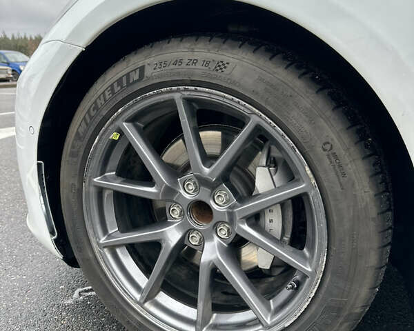 Белый Тесла Модель 3, объемом двигателя 0 л и пробегом 109 тыс. км за 16900 $, фото 8 на Automoto.ua