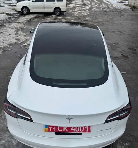 Білий Тесла Модель 3, об'ємом двигуна 0 л та пробігом 3 тис. км за 25100 $, фото 11 на Automoto.ua