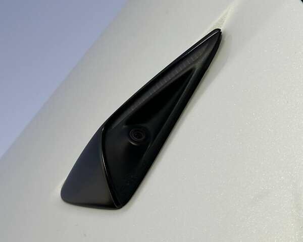 Тесла Модель 3 2022 у Кривому Розі на Automoto.ua Білий Тесла Модель 3, об'ємом двигуна 0 л та пробігом 144 тис. км за 18000 $, фото 16 на Automoto.ua