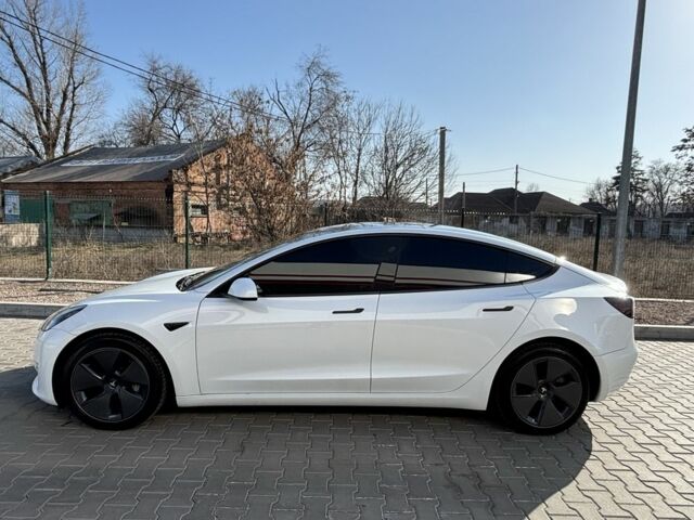 Белый Тесла Модель 3, объемом двигателя 0 л и пробегом 88 тыс. км за 22500 $, фото 11 на Automoto.ua