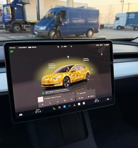 Белый Тесла Модель 3, объемом двигателя 0 л и пробегом 38 тыс. км за 21999 $, фото 29 на Automoto.ua