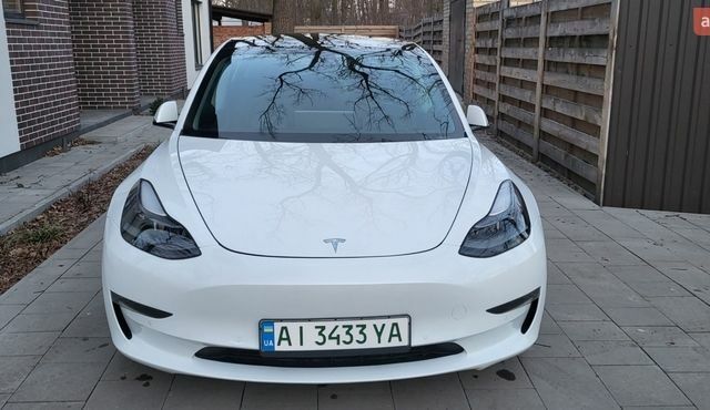 Білий Тесла Модель 3, об'ємом двигуна 0 л та пробігом 75 тис. км за 19000 $, фото 11 на Automoto.ua