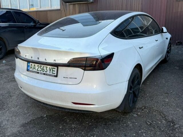 Білий Тесла Модель 3, об'ємом двигуна 0 л та пробігом 40 тис. км за 22900 $, фото 13 на Automoto.ua