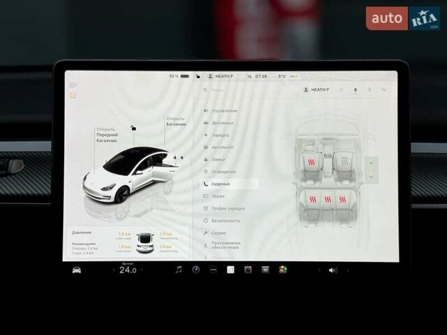Білий Тесла Модель 3, об'ємом двигуна 0 л та пробігом 117 тис. км за 20999 $, фото 19 на Automoto.ua