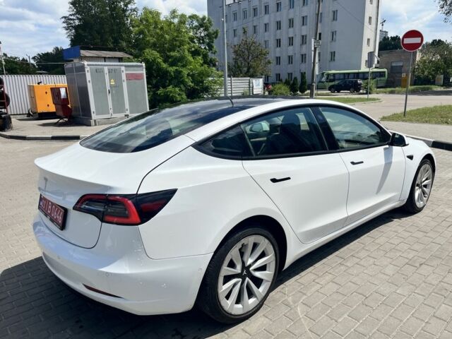 Белый Тесла Модель 3, объемом двигателя 0 л и пробегом 233 тыс. км за 15200 $, фото 1 на Automoto.ua