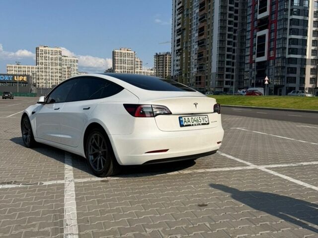 Белый Тесла Модель 3, объемом двигателя 0 л и пробегом 35 тыс. км за 26500 $, фото 11 на Automoto.ua