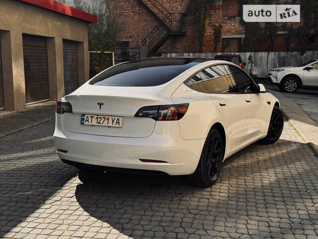 Білий Тесла Модель 3, об'ємом двигуна 0 л та пробігом 14 тис. км за 22900 $, фото 8 на Automoto.ua