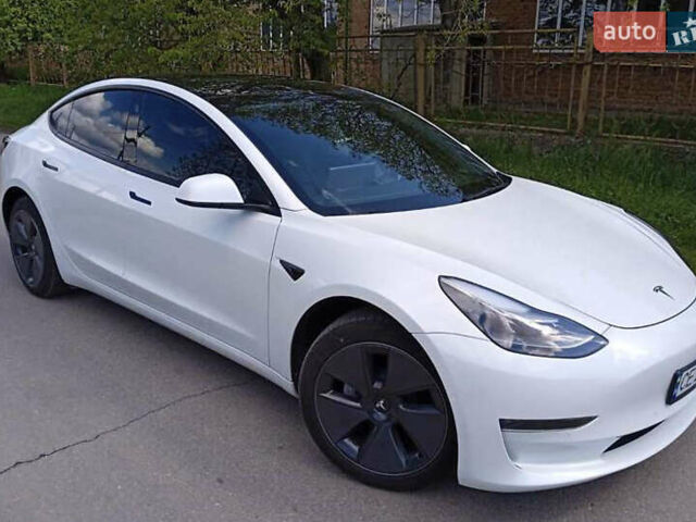 Белый Тесла Модель 3, объемом двигателя 0 л и пробегом 40 тыс. км за 22500 $, фото 10 на Automoto.ua