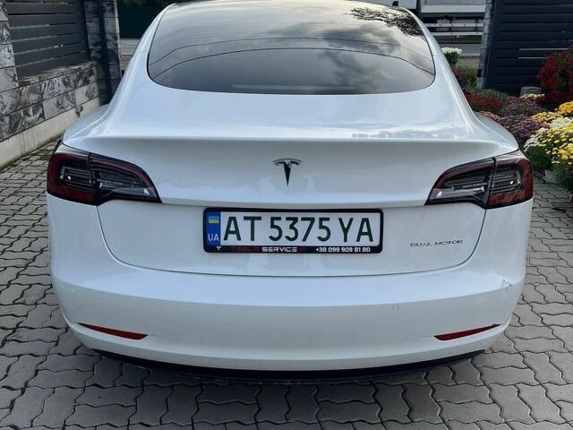 Білий Тесла Модель 3, об'ємом двигуна 0 л та пробігом 69 тис. км за 17000 $, фото 8 на Automoto.ua