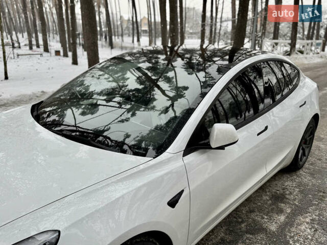 Білий Тесла Модель 3, об'ємом двигуна 0 л та пробігом 89 тис. км за 22000 $, фото 11 на Automoto.ua