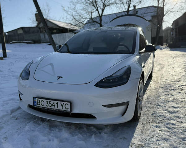 Білий Тесла Модель 3, об'ємом двигуна 0 л та пробігом 38 тис. км за 20999 $, фото 5 на Automoto.ua