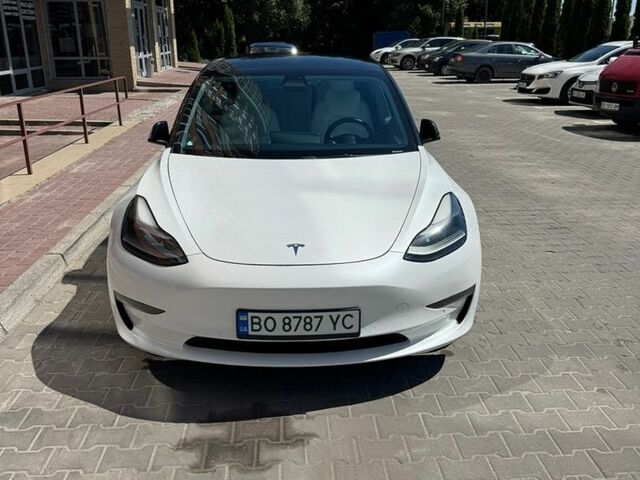 Білий Тесла Модель 3, об'ємом двигуна 0 л та пробігом 72 тис. км за 23500 $, фото 11 на Automoto.ua