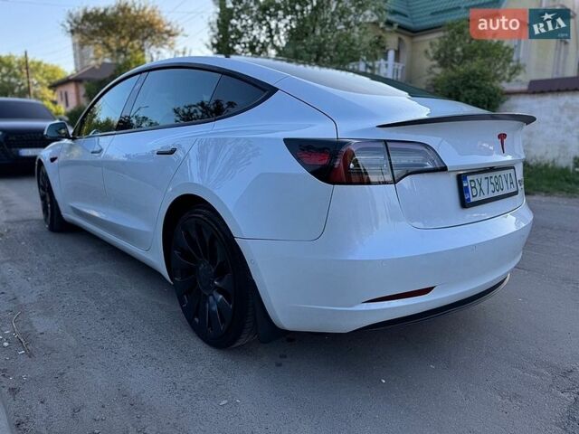 Белый Тесла Модель 3, объемом двигателя 0 л и пробегом 102 тыс. км за 21900 $, фото 8 на Automoto.ua