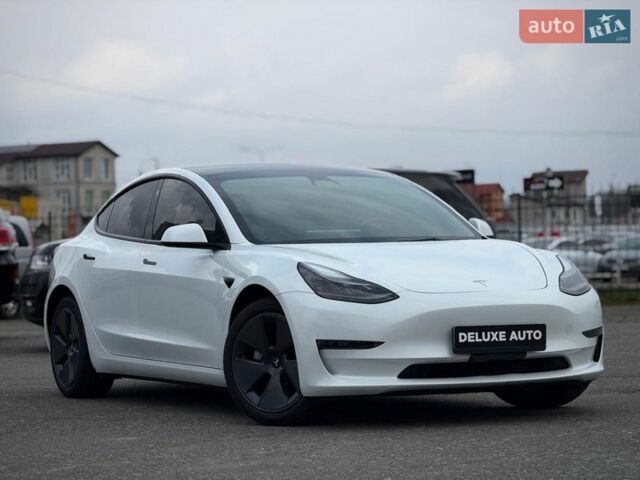 Белый Тесла Модель 3, объемом двигателя 0 л и пробегом 102 тыс. км за 22500 $, фото 19 на Automoto.ua