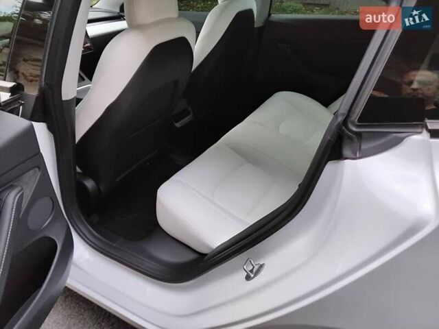 Тесла Модель 3 2022 у Вінниці на Automoto.ua Білий Тесла Модель 3, об'ємом двигуна 0 л та пробігом 26 тис. км за 23900 $, фото 13 на Automoto.ua