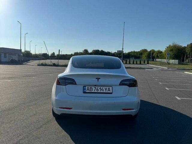 Белый Тесла Модель 3, объемом двигателя 0 л и пробегом 112 тыс. км за 19300 $, фото 4 на Automoto.ua