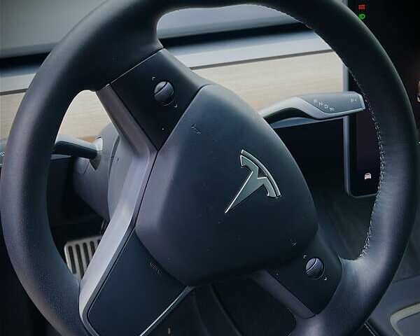 Белый Тесла Модель 3, объемом двигателя 0 л и пробегом 22 тыс. км за 24999 $, фото 16 на Automoto.ua