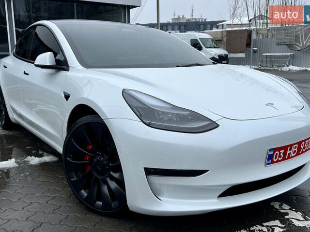 Білий Тесла Модель 3, об'ємом двигуна 0 л та пробігом 5 тис. км за 22500 $, фото 2 на Automoto.ua