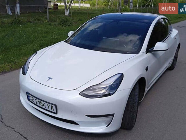 Белый Тесла Модель 3, объемом двигателя 0 л и пробегом 40 тыс. км за 22500 $, фото 2 на Automoto.ua