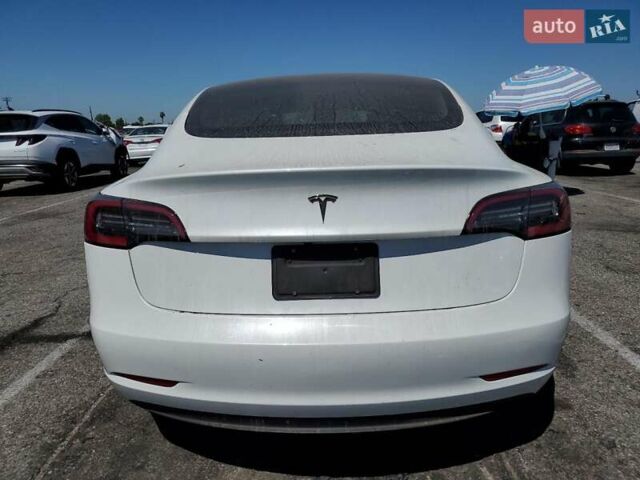 Білий Тесла Модель 3, об'ємом двигуна 0 л та пробігом 1 тис. км за 19500 $, фото 2 на Automoto.ua