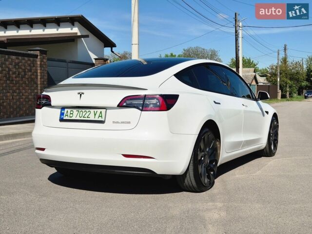 Білий Тесла Модель 3, об'ємом двигуна 0 л та пробігом 48 тис. км за 23500 $, фото 17 на Automoto.ua