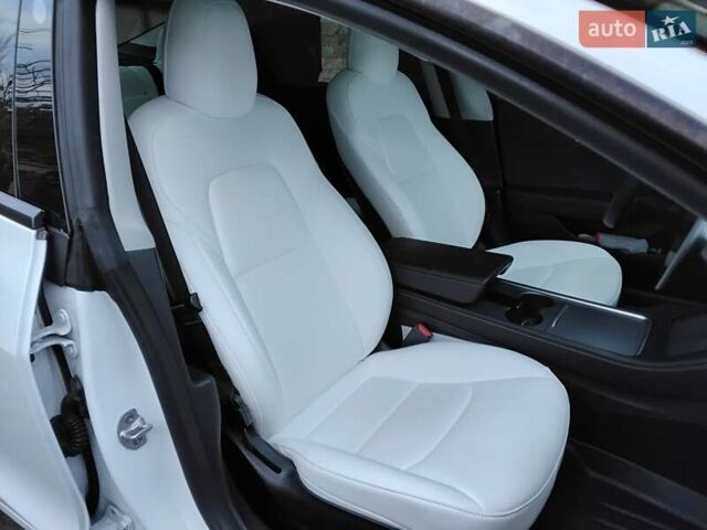 Тесла Модель 3 2022 у Вінниці на Automoto.ua Білий Тесла Модель 3, об'ємом двигуна 0 л та пробігом 26 тис. км за 23900 $, фото 15 на Automoto.ua