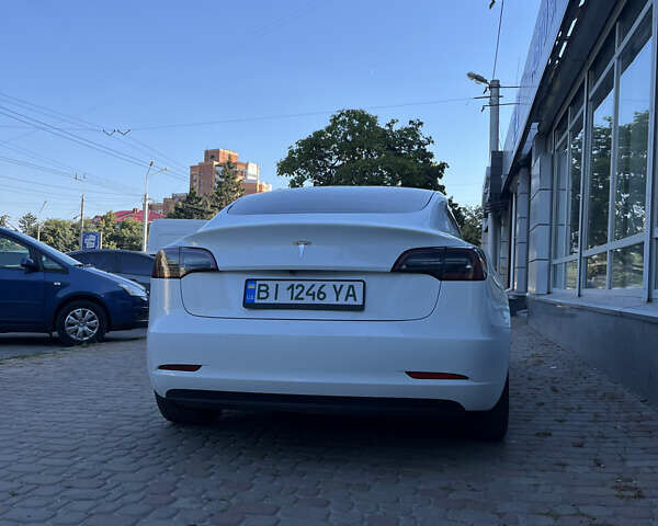 Білий Тесла Модель 3, об'ємом двигуна 0 л та пробігом 55 тис. км за 22700 $, фото 6 на Automoto.ua