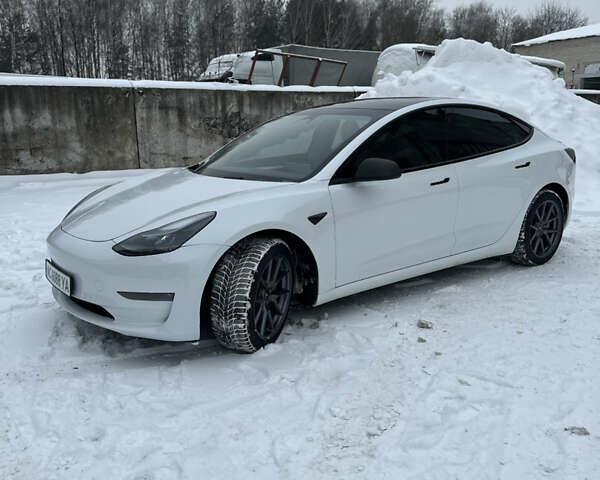 Белый Тесла Модель 3, объемом двигателя 0 л и пробегом 62 тыс. км за 23500 $, фото 15 на Automoto.ua
