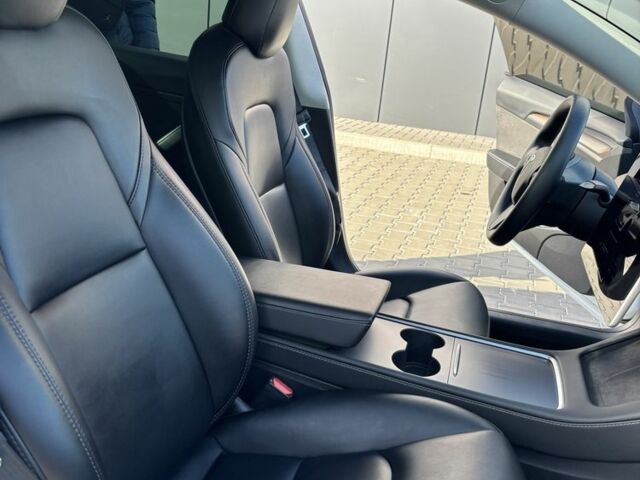 Белый Тесла Модель 3, объемом двигателя 0 л и пробегом 88 тыс. км за 22500 $, фото 15 на Automoto.ua