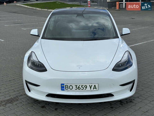Белый Тесла Модель 3, объемом двигателя 0 л и пробегом 38 тыс. км за 22000 $, фото 1 на Automoto.ua
