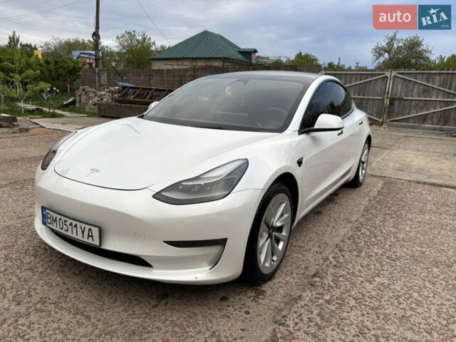 Белый Тесла Модель 3, объемом двигателя 0 л и пробегом 33 тыс. км за 27000 $, фото 3 на Automoto.ua