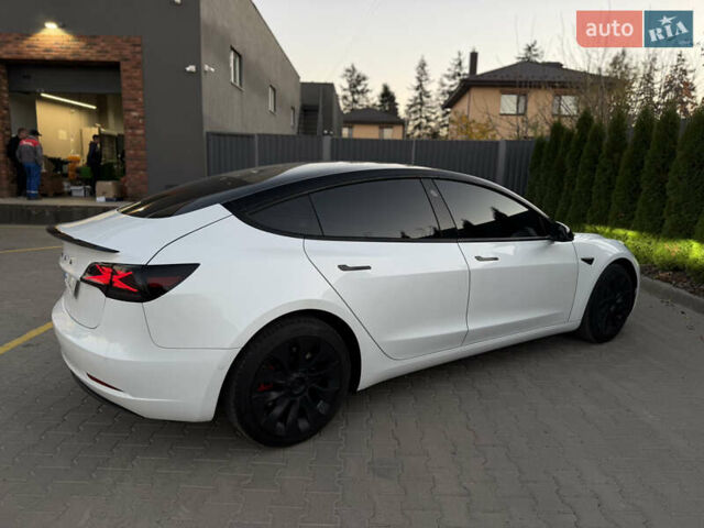 Білий Тесла Модель 3, об'ємом двигуна 0 л та пробігом 12 тис. км за 23700 $, фото 14 на Automoto.ua