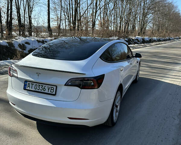 Белый Тесла Модель 3, объемом двигателя 0 л и пробегом 71 тыс. км за 18000 $, фото 6 на Automoto.ua
