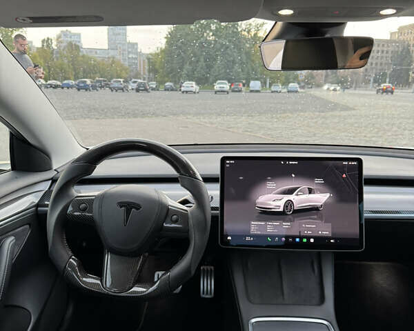 Белый Тесла Модель 3, объемом двигателя 0 л и пробегом 41 тыс. км за 25000 $, фото 13 на Automoto.ua