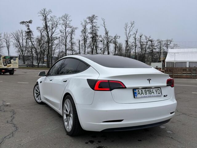 Белый Тесла Модель 3, объемом двигателя 0 л и пробегом 81 тыс. км за 21000 $, фото 5 на Automoto.ua