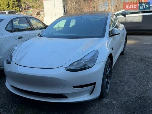 Белый Тесла Модель 3, объемом двигателя 0 л и пробегом 40 тыс. км за 22900 $, фото 4 на Automoto.ua